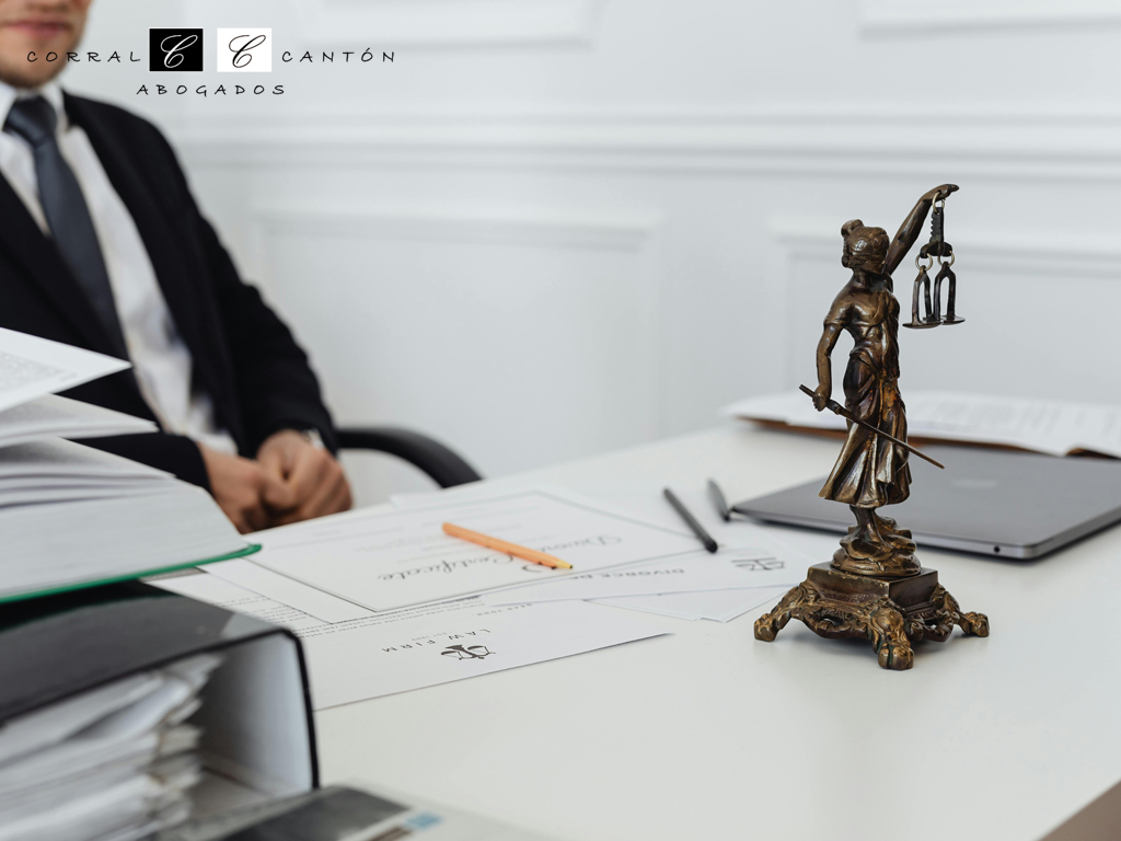 ¿Cómo se crea una estrategia jurídica efectiva?